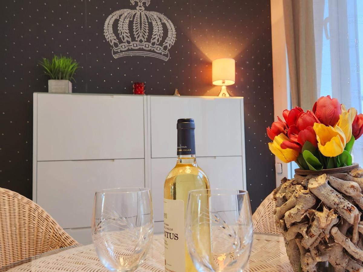 Yumbo Queen Apartment San Bartolomé Zewnętrze zdjęcie
