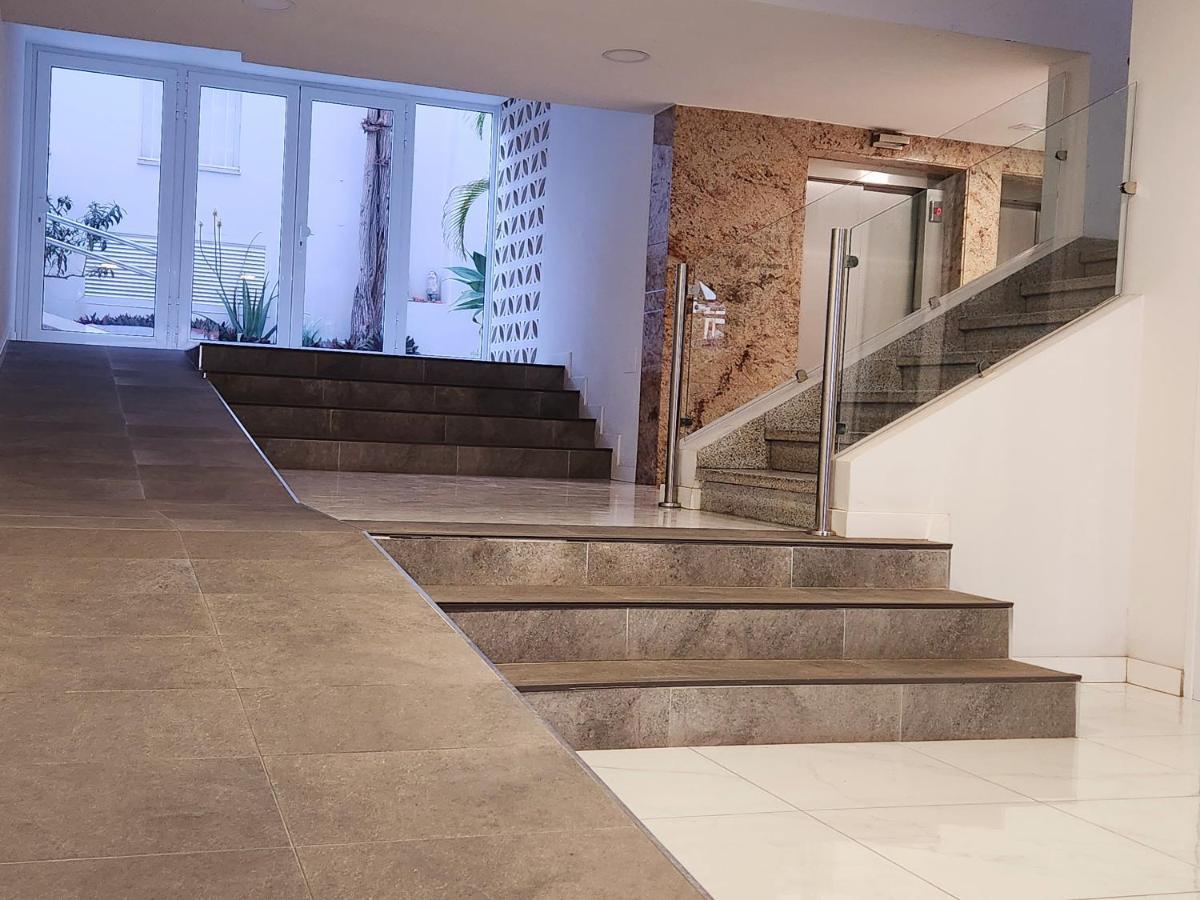 Yumbo Queen Apartment San Bartolomé Zewnętrze zdjęcie
